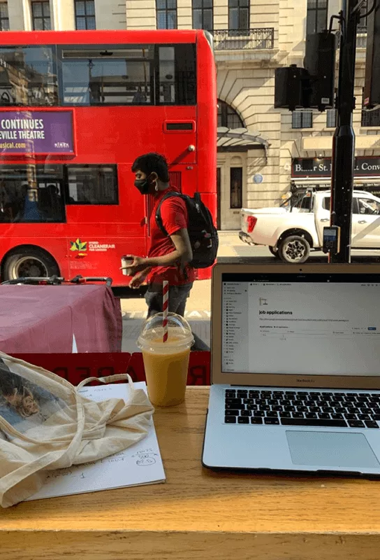 London street cafés